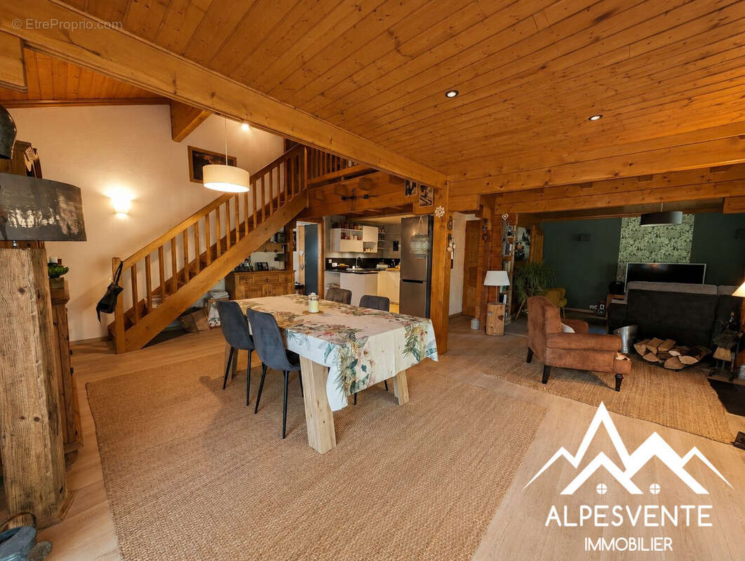 Maison 100 m² à Lullin  - photo 4