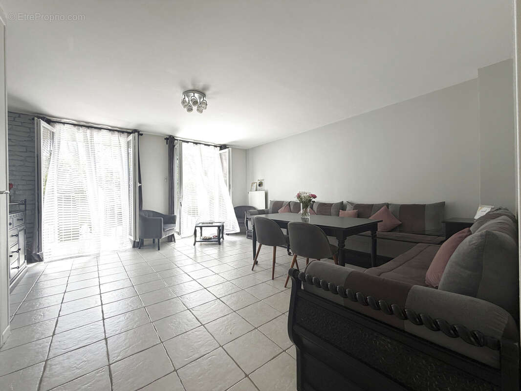Maison à AULNAY-SOUS-BOIS
