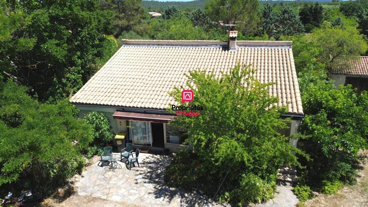 Maison à CLARET