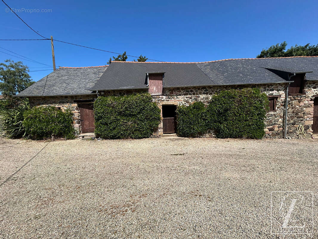 PLANGUENOUAL : propriété avec gites et parc paysagé - photo 10