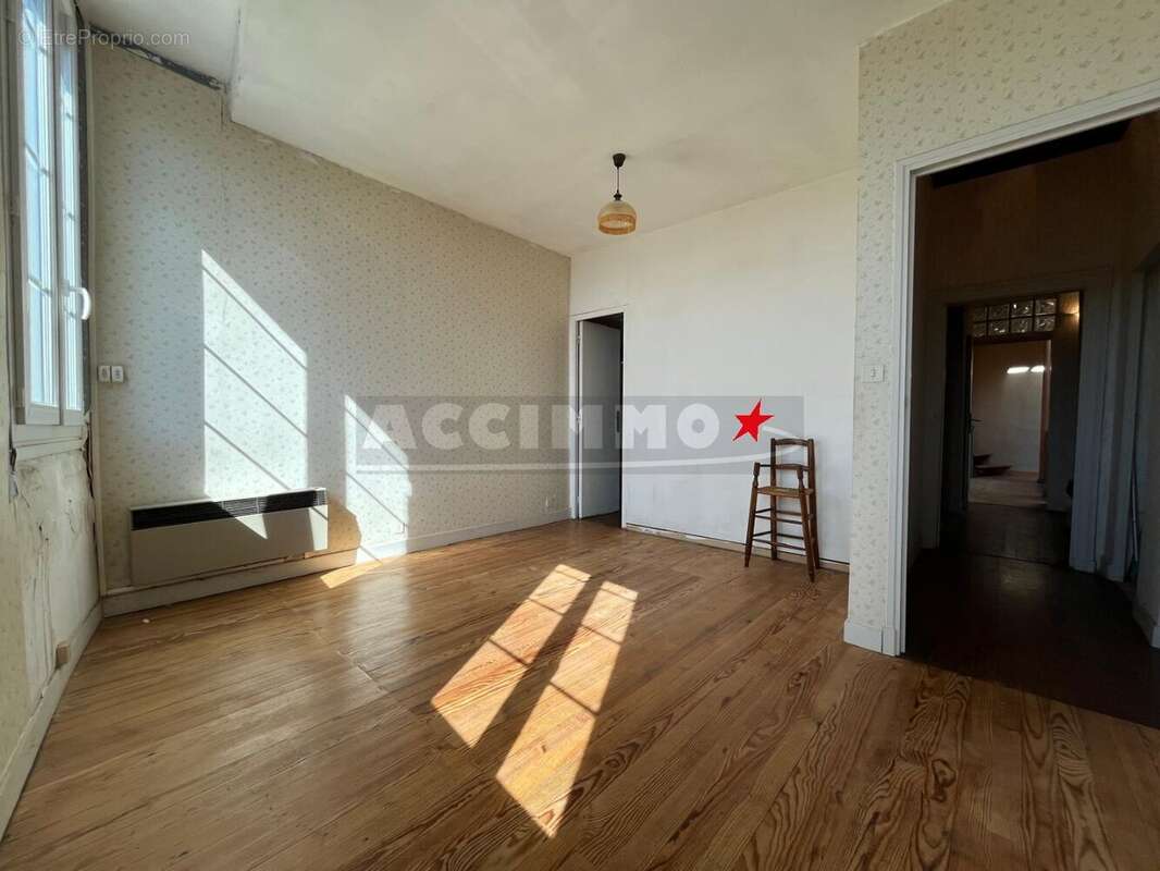 Maison à BOURG-SAINT-BERNARD