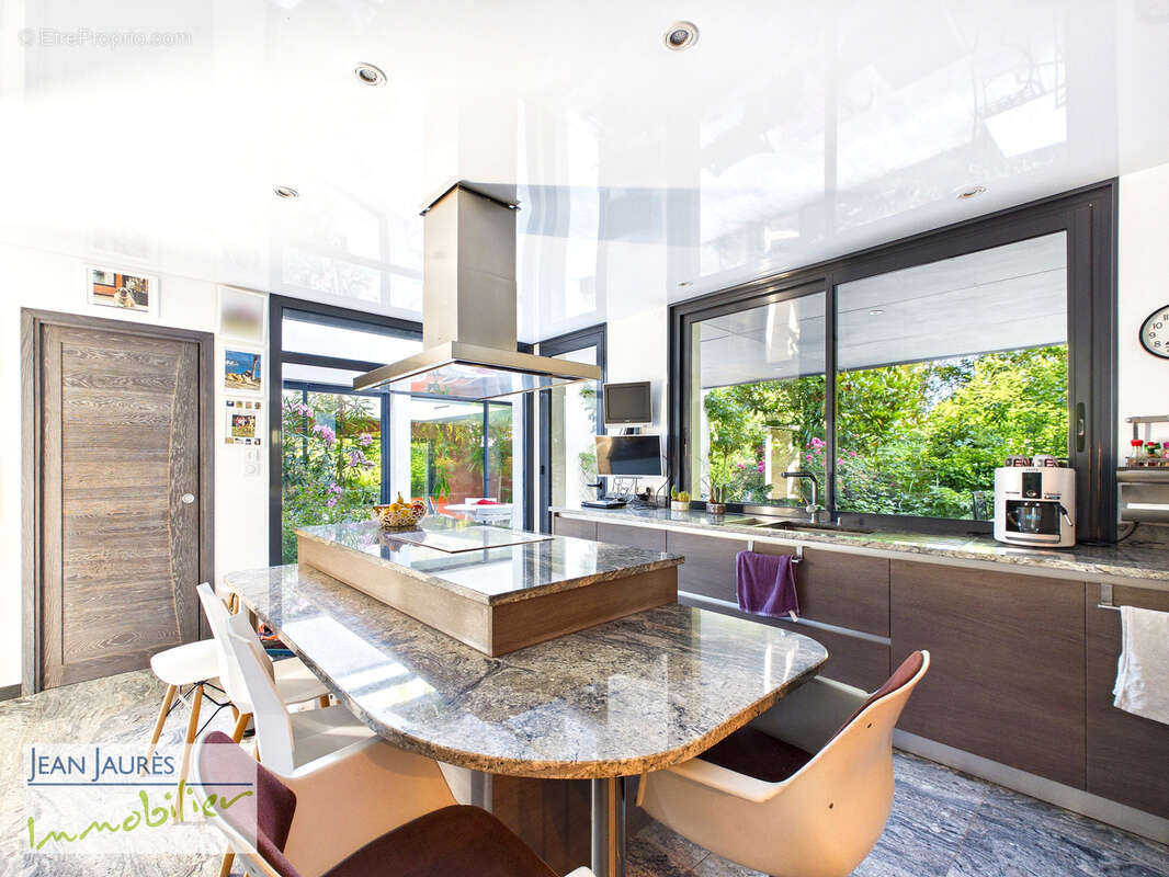 TROYES : Propriété contemporaine en bord de Seine - photo 9