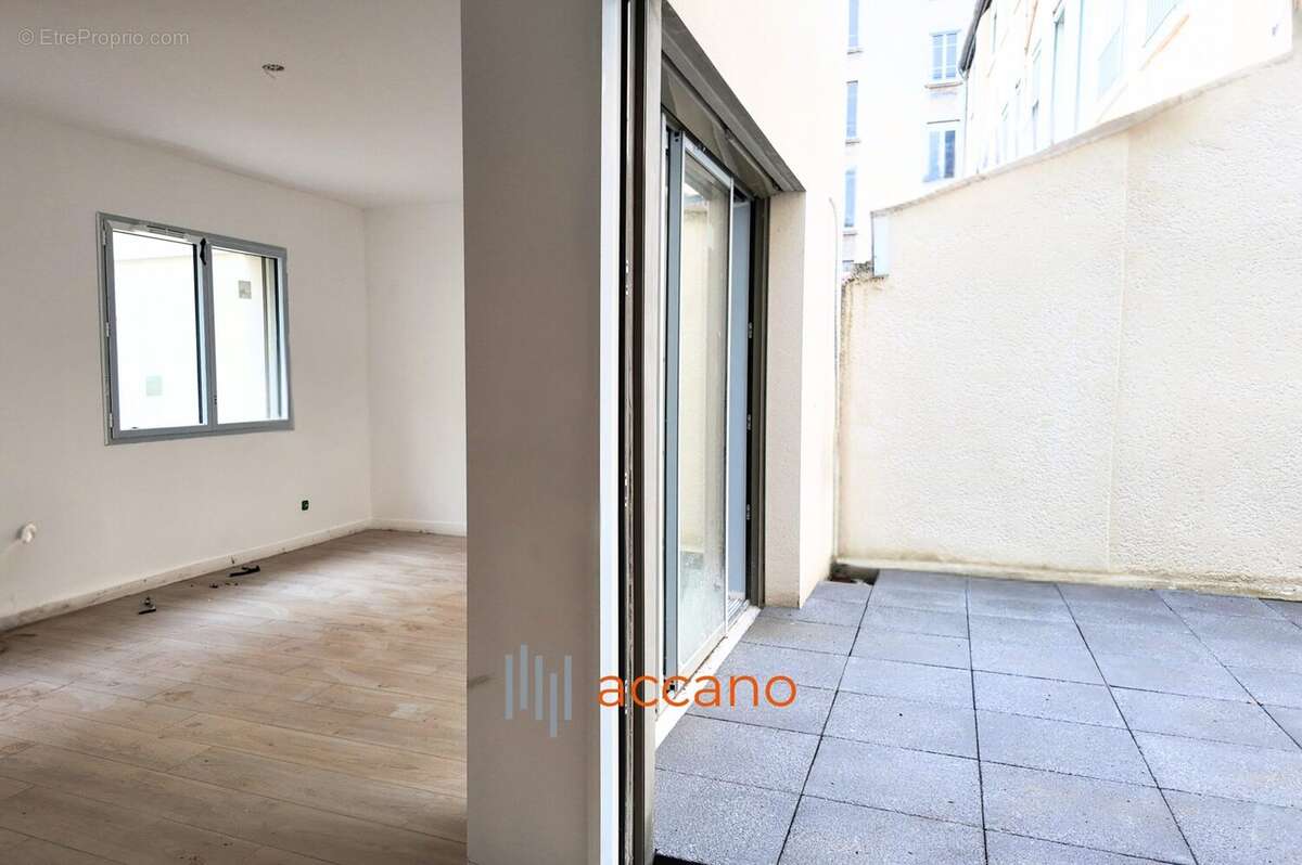 Maison à VILLEURBANNE