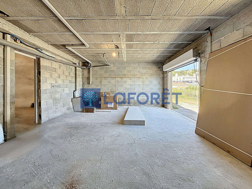 Maison à SIX-FOURS-LES-PLAGES