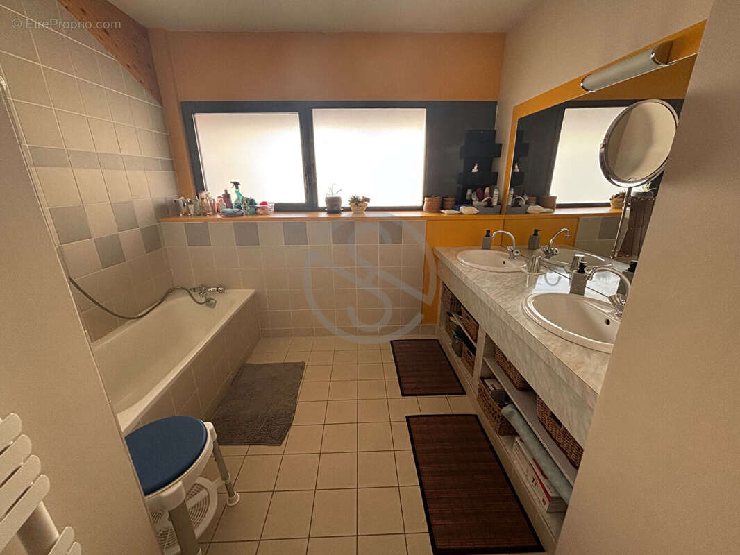 Appartement Annonay 5 pièce(s) 169 m2 - photo 11