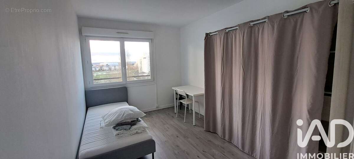 Photo 8 - Appartement à SAINT-ETIENNE-DU-ROUVRAY