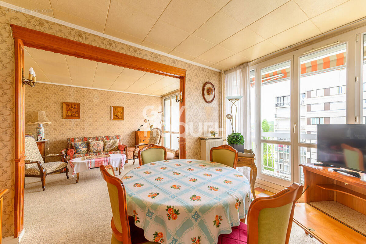 Appartement à CHELLES