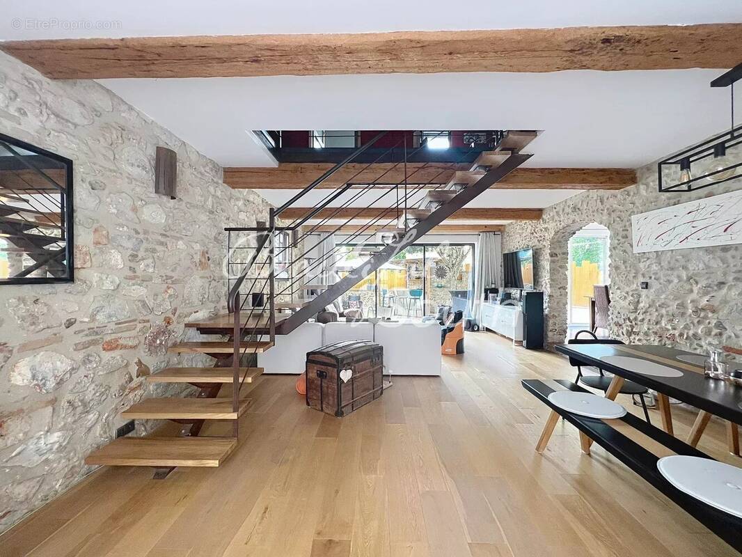 Maison à TORREILLES