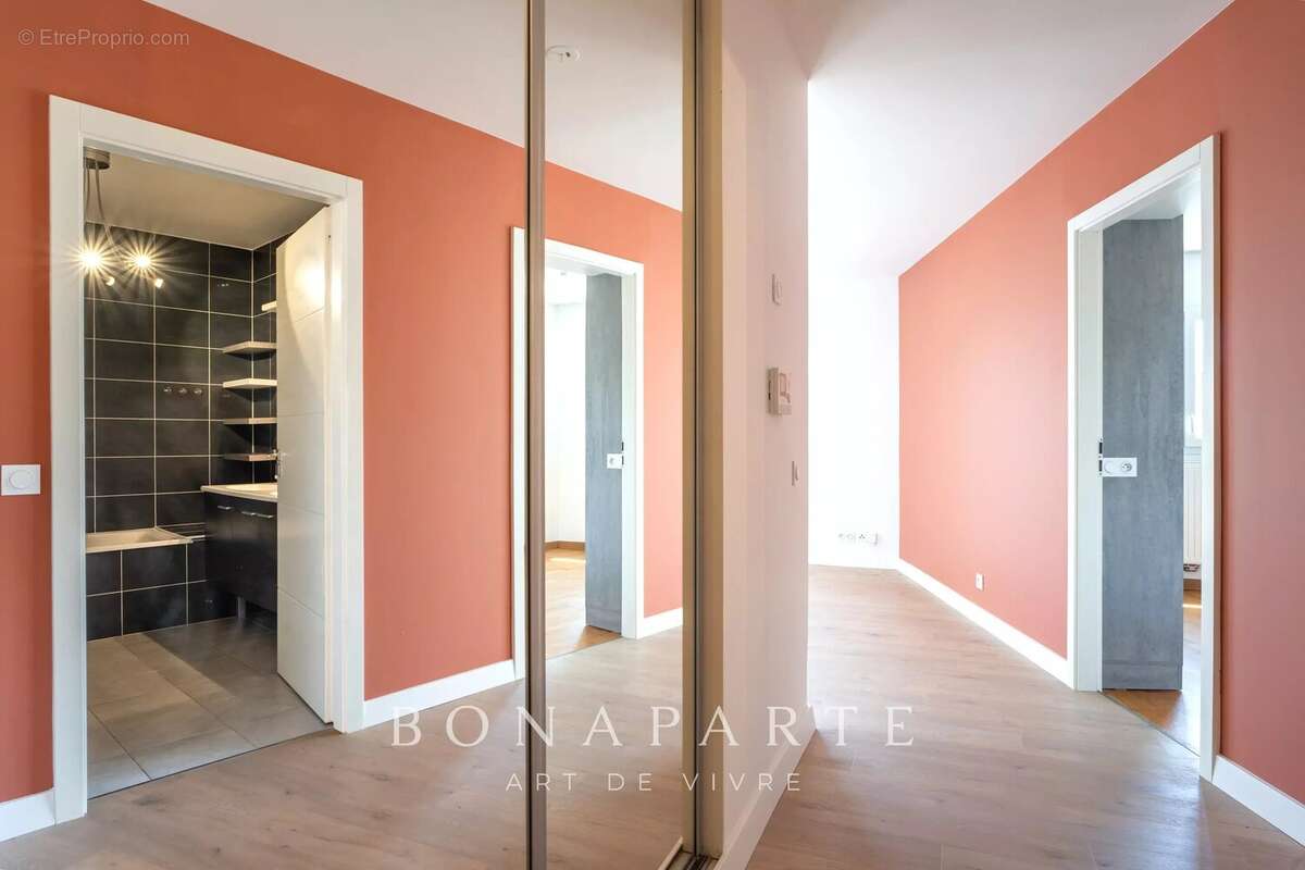 Appartement à FERNEY-VOLTAIRE