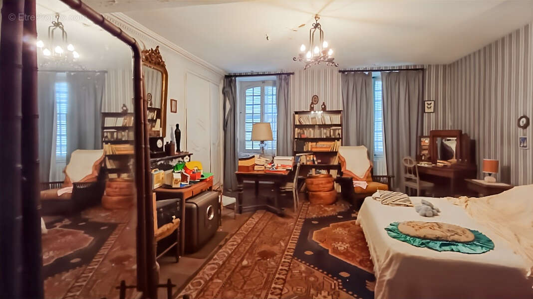 Maison à LA SOUTERRAINE