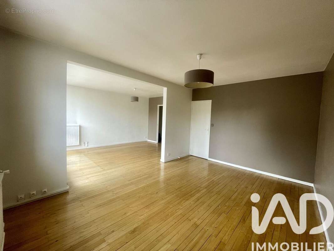 Photo 2 - Appartement à SAINT-ETIENNE