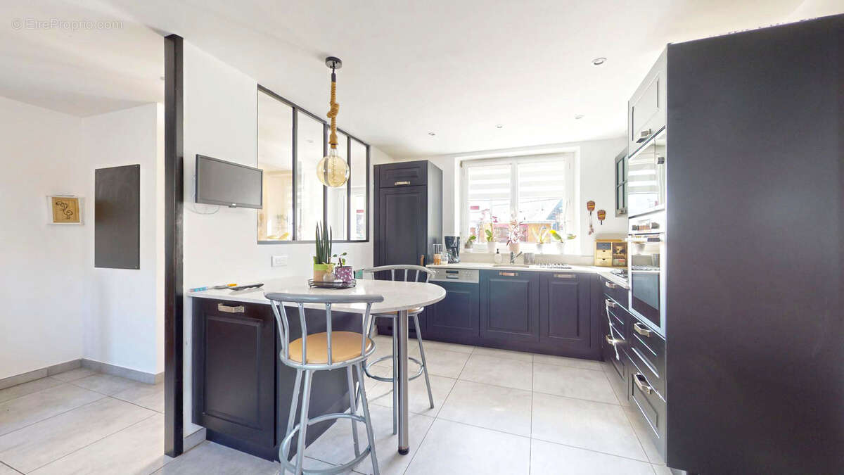 n°5 - Maison à ANDOUILLE