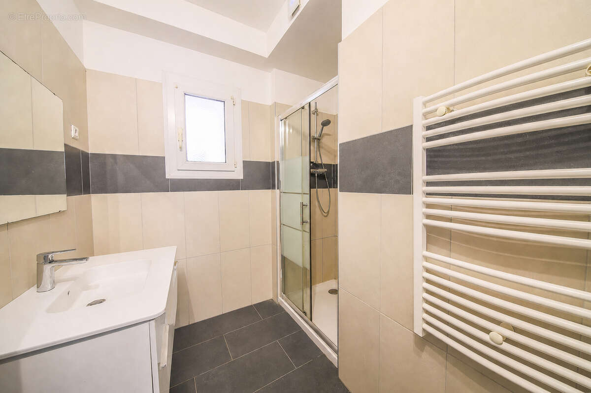 Appartement à CORTE
