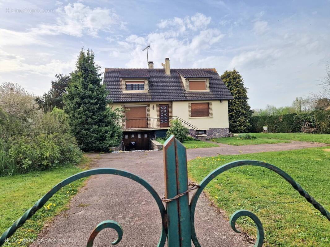 Maison à THIBERVILLE