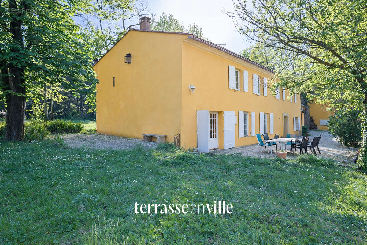 Maison à AIX-EN-PROVENCE