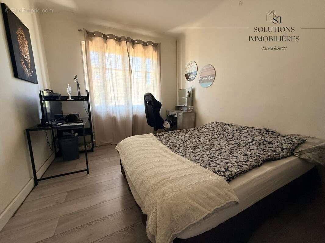 Maison à ASSIEU