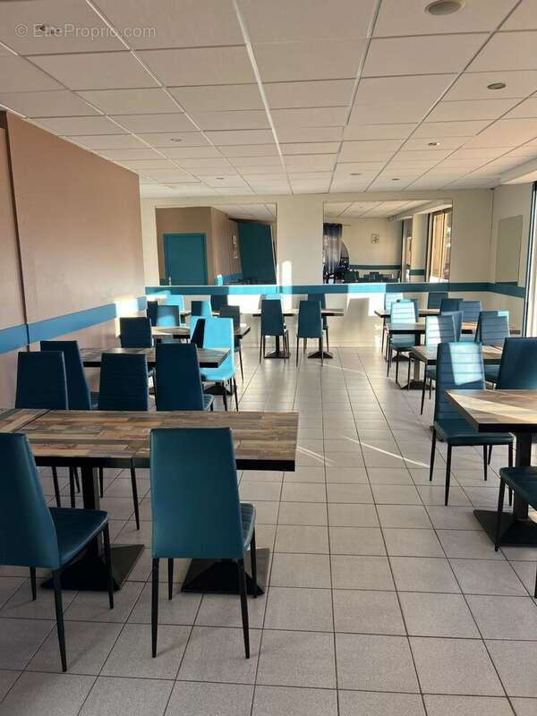 Commerce à FRONTIGNAN