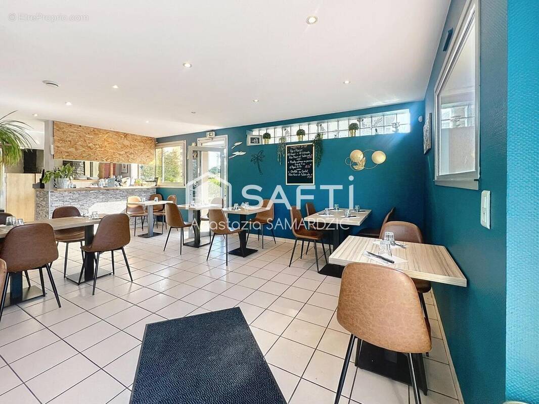 Photo 1 - Commerce à AUSSONNE