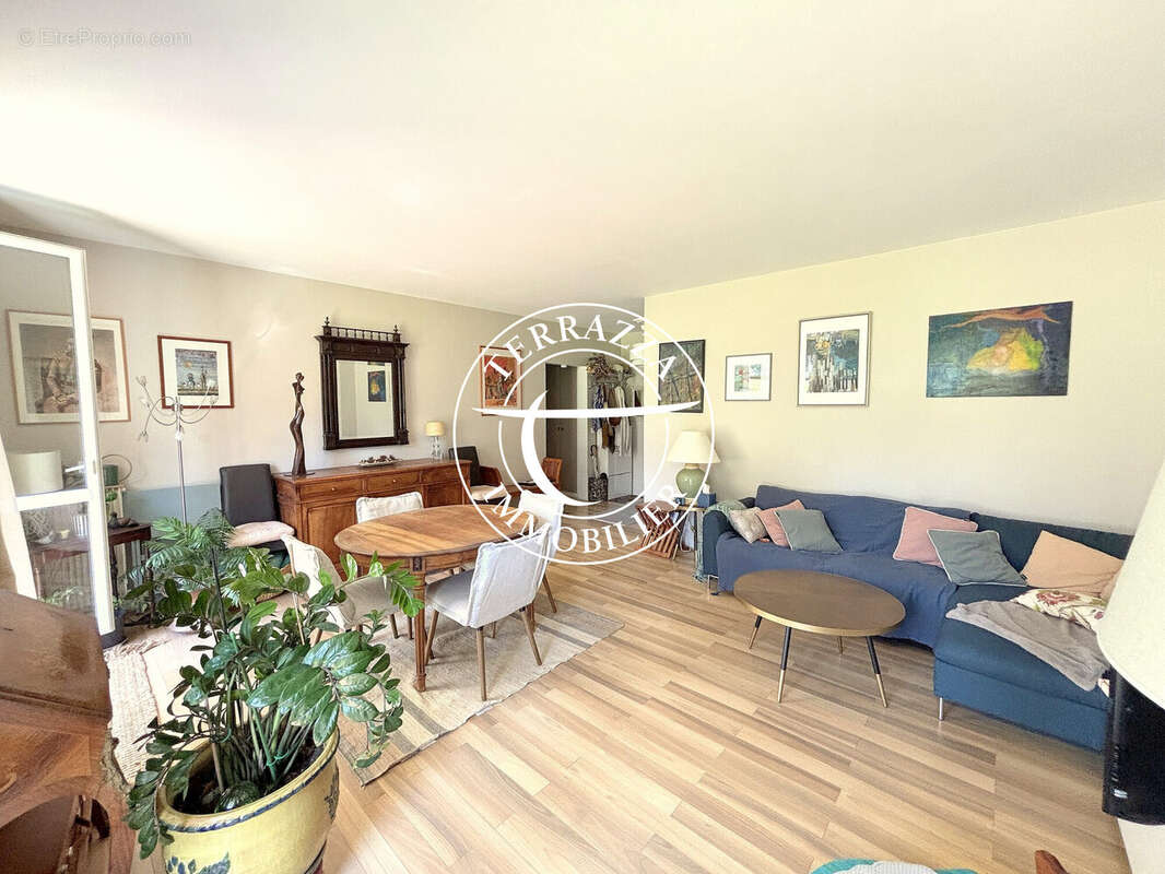 Appartement à LOUVECIENNES