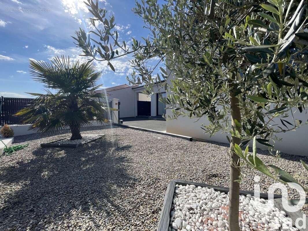 Photo 3 - Maison à VAUX-SUR-MER