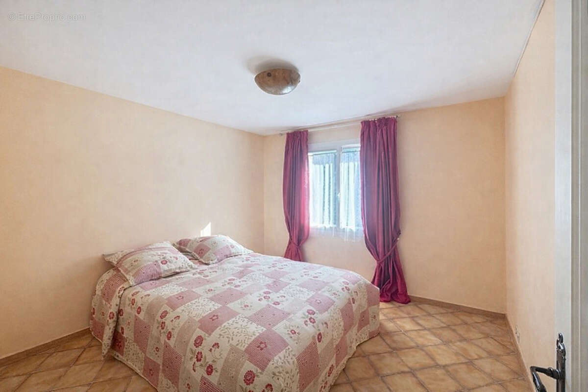Maison à SAINT-REMY-DE-PROVENCE