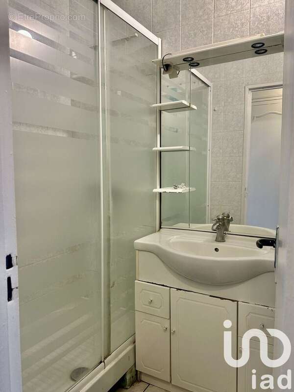 Photo 8 - Appartement à VILLENEUVE-LA-GARENNE