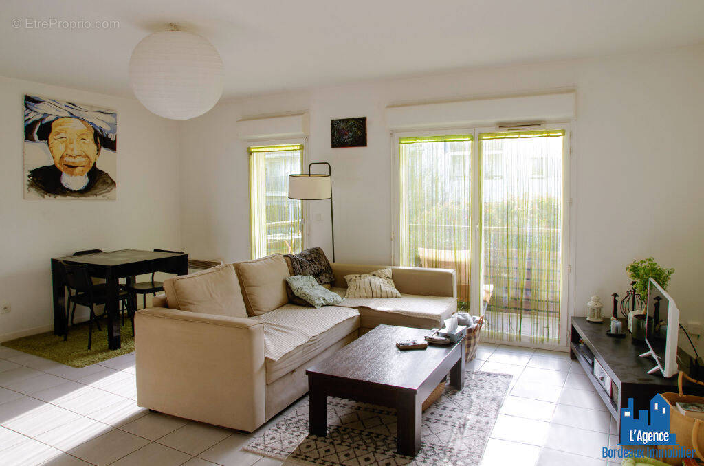 Appartement à BEGLES