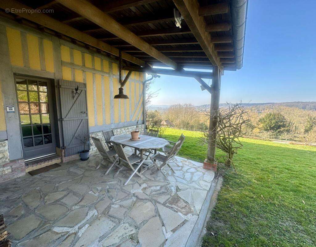 Maison à PONT-L&#039;EVEQUE