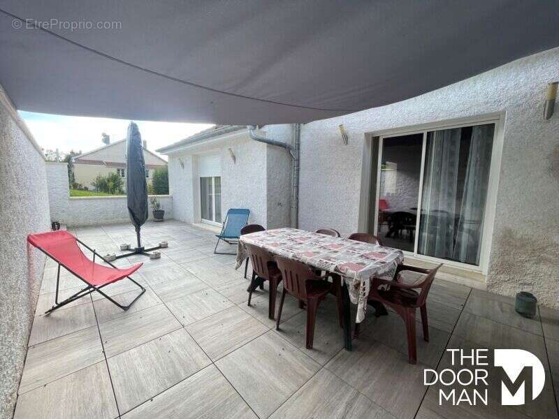 Maison à LUZY-SUR-MARNE