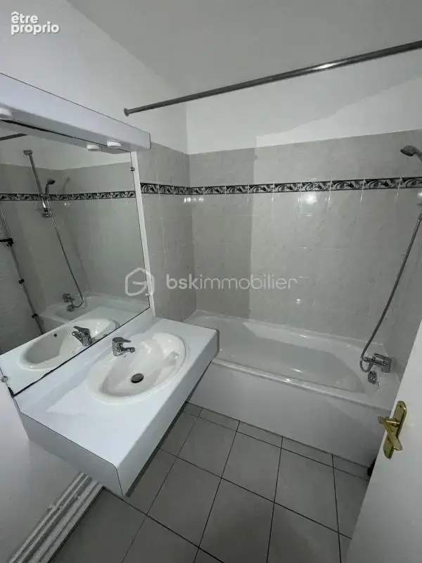 Appartement 3 pièces de 63 m² avec balcon - photo 5
