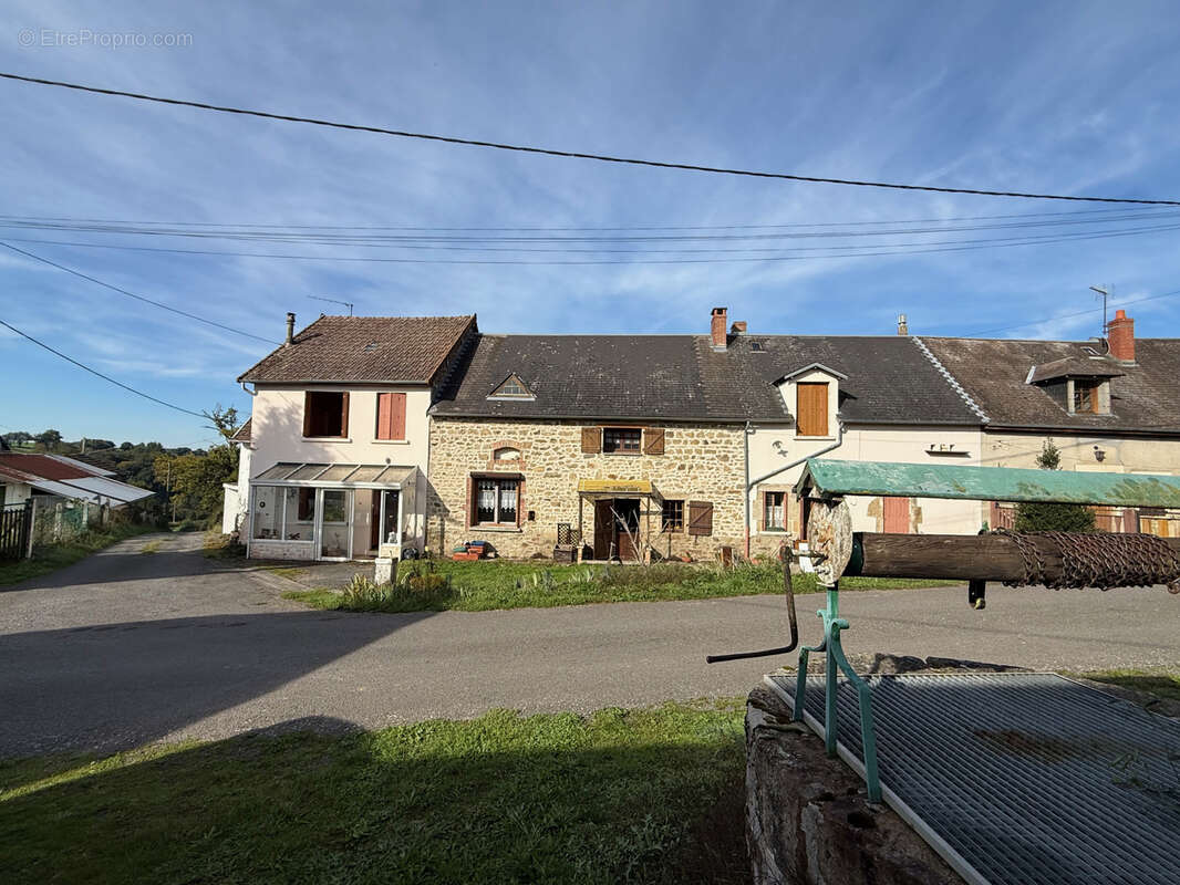 Maison à PIONSAT