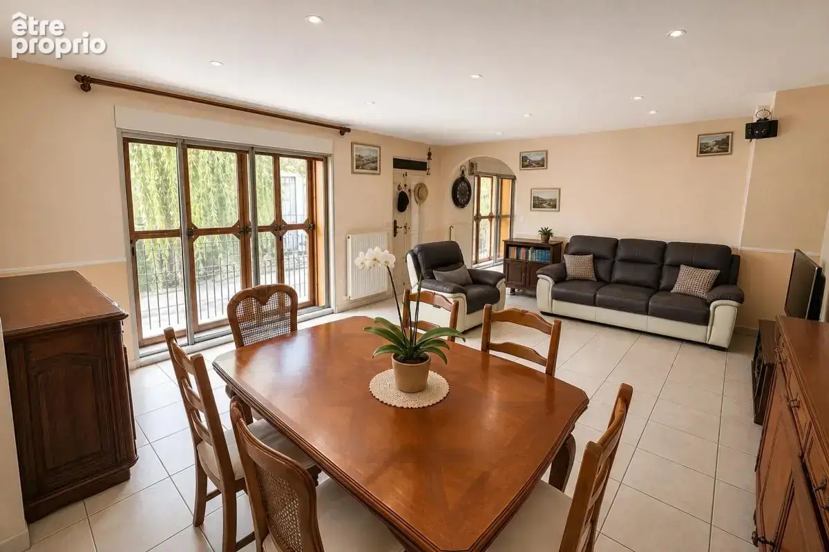 Maison de 4 pièces de 130 m² à Sainte-Eulalie - photo 16