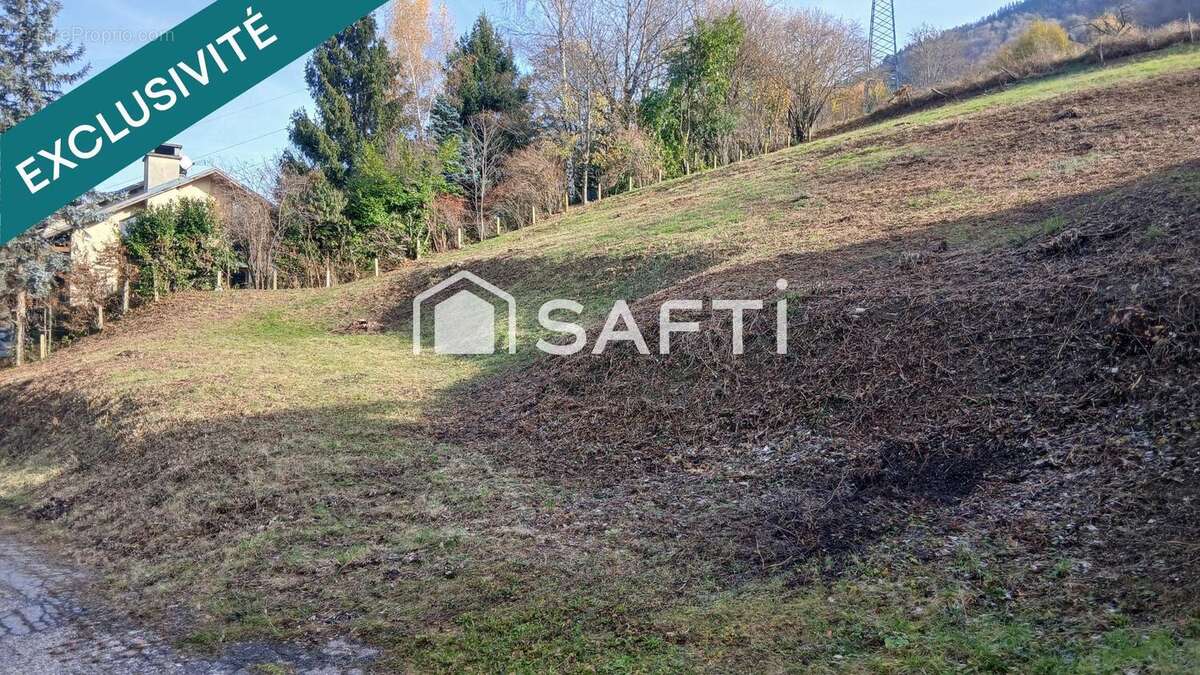 Terrain 1420 m² à Venthon  - photo 4