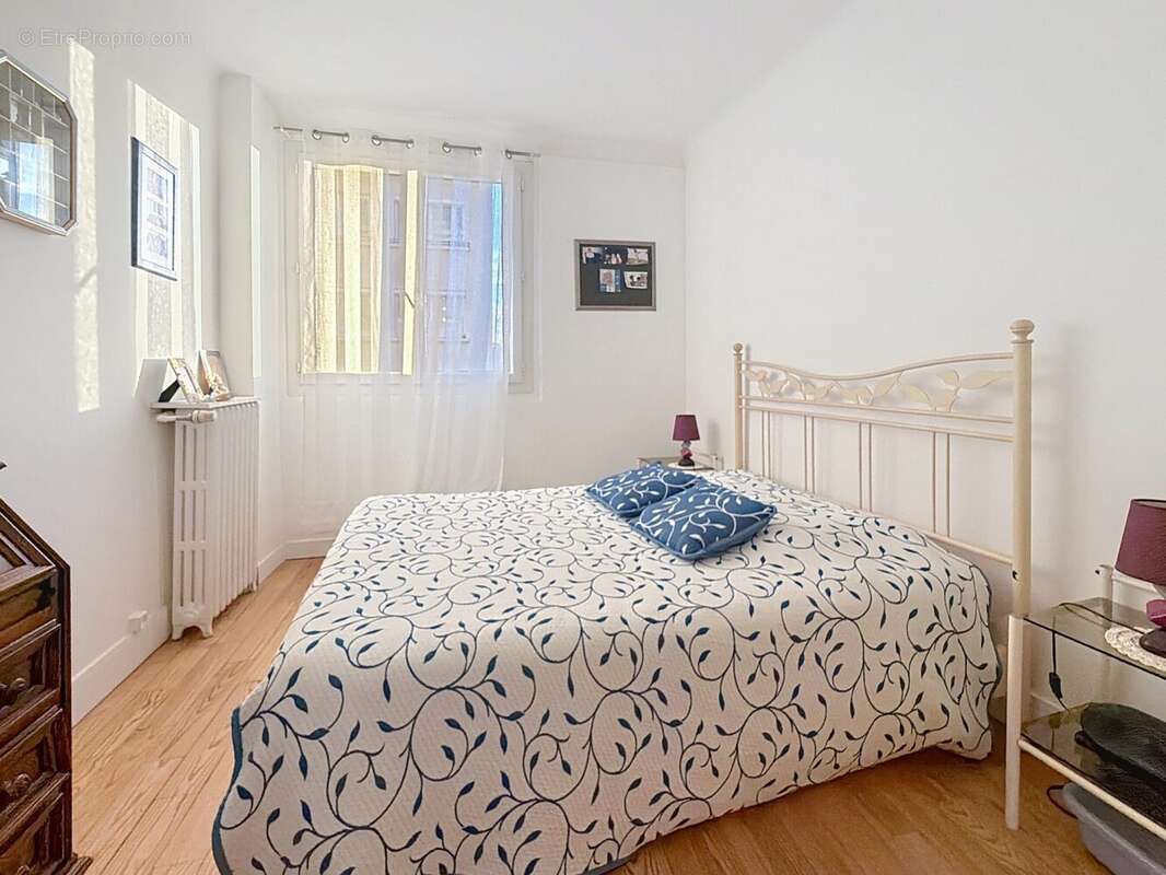 Appartement à GARCHES