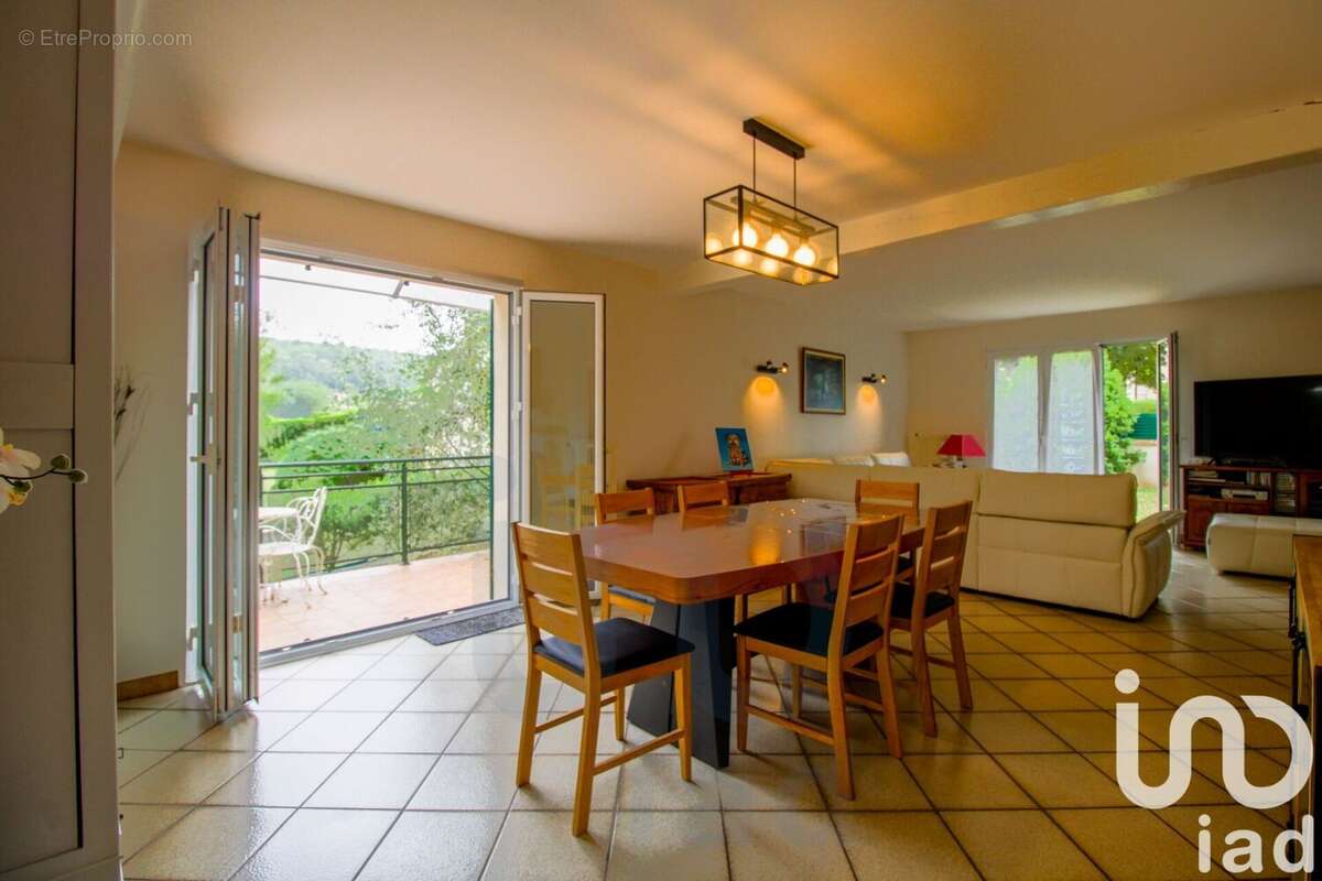 Photo 5 - Maison à EPONE