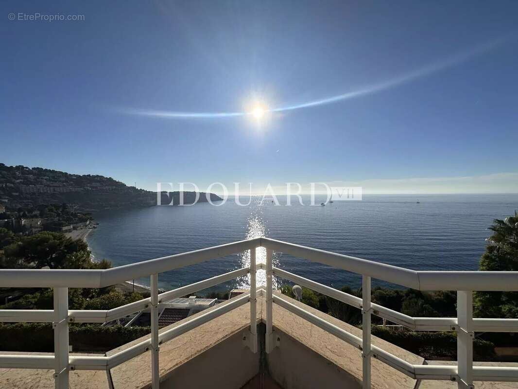 Appartement à ROQUEBRUNE-CAP-MARTIN