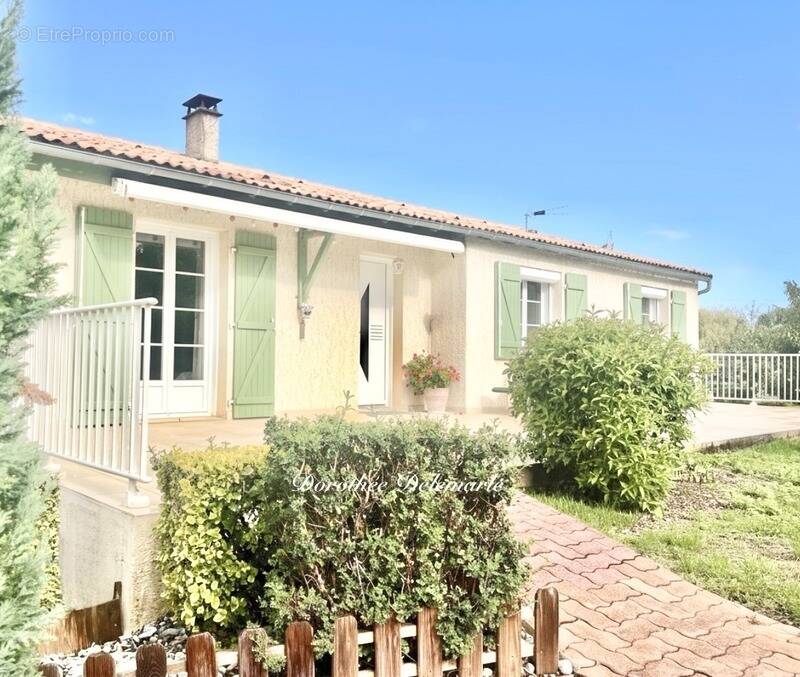 Maison à GRANZAY-GRIPT