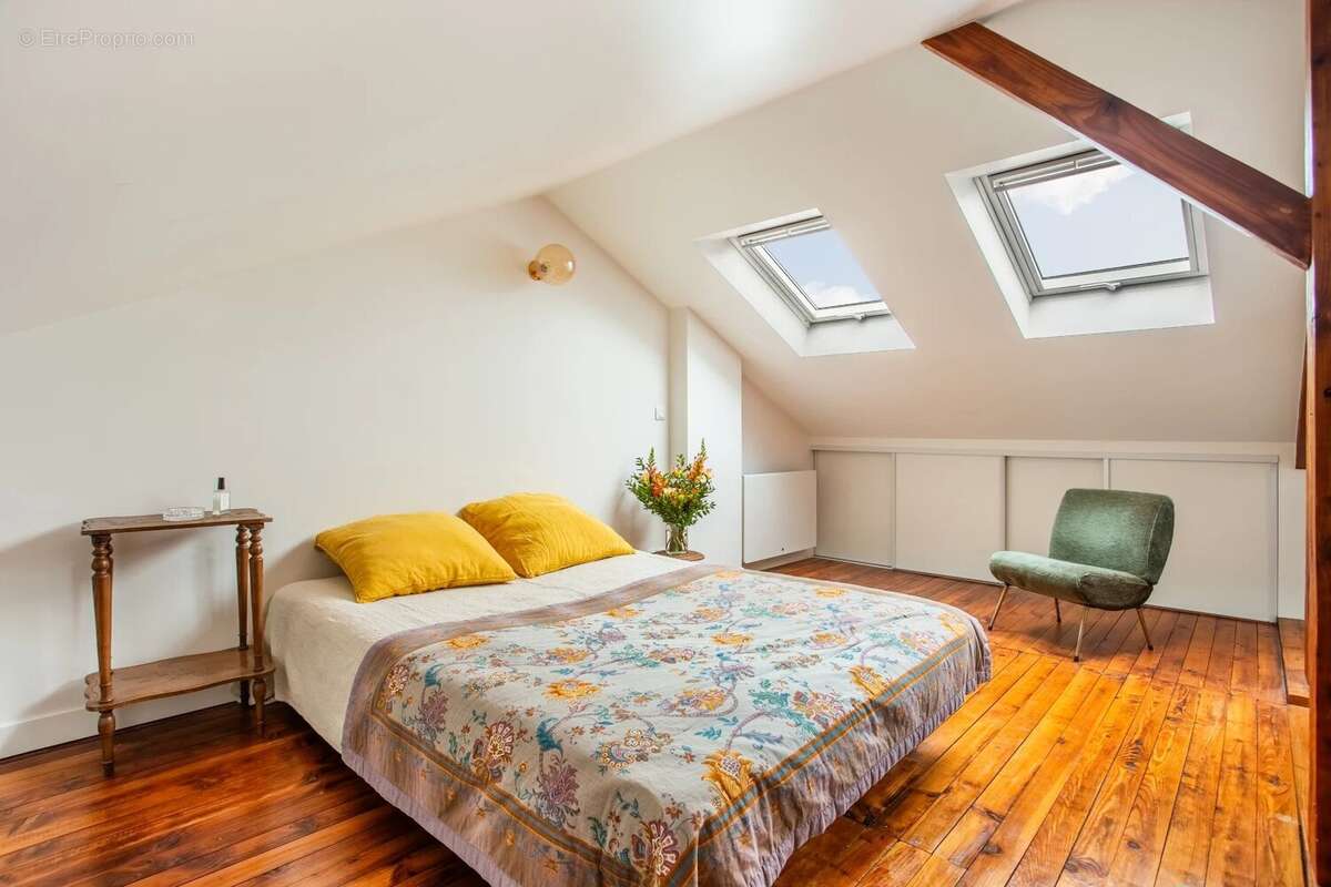 Maison à FONTENAY-SOUS-BOIS