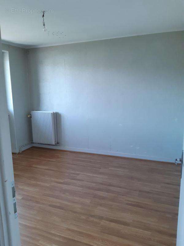 Maison à SAINT-SAUVEUR