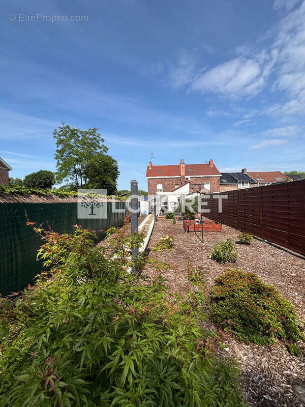 Maison à ROOST-WARENDIN