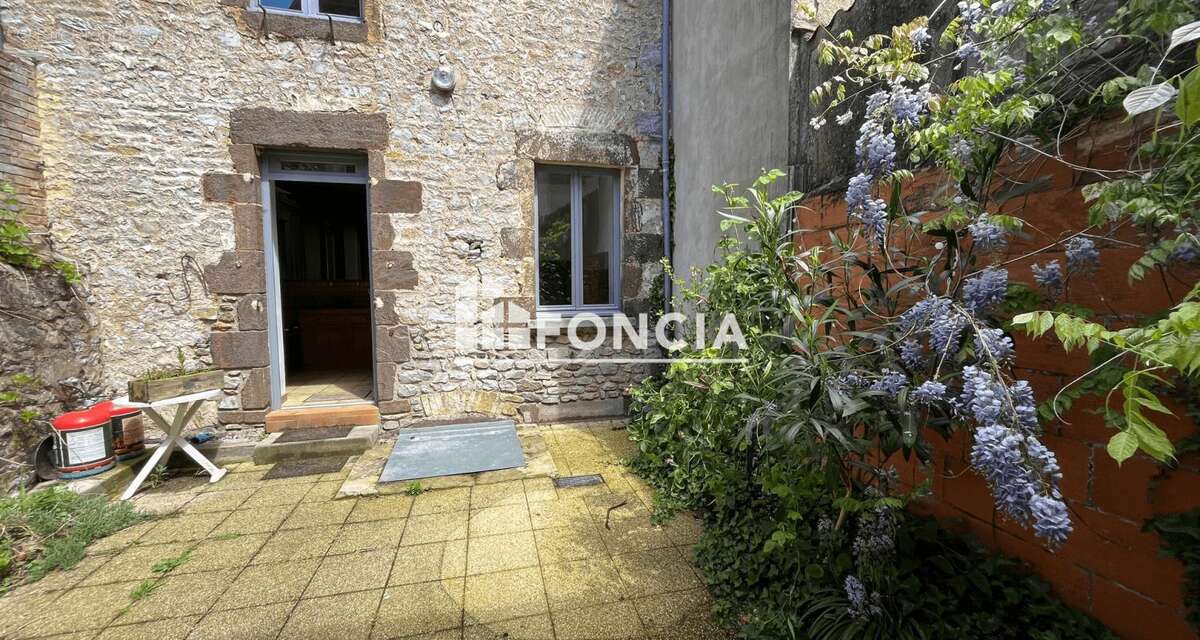 Maison à FRESNAY-SUR-SARTHE