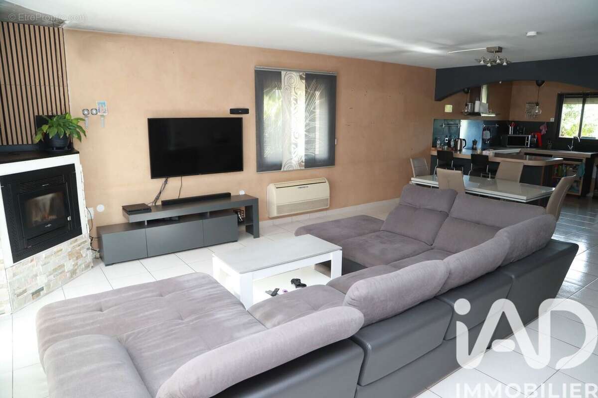 Photo 3 - Maison à LE BOSC