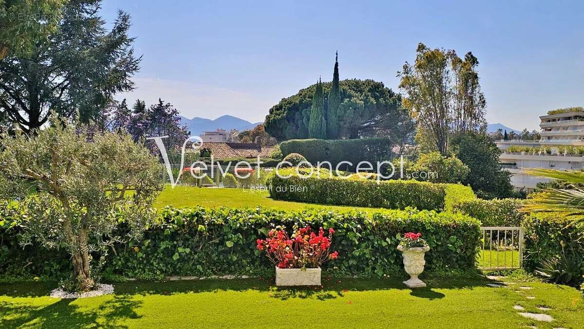 Appartement de 3 Pièces avec jardin au calme absolu - photo 9