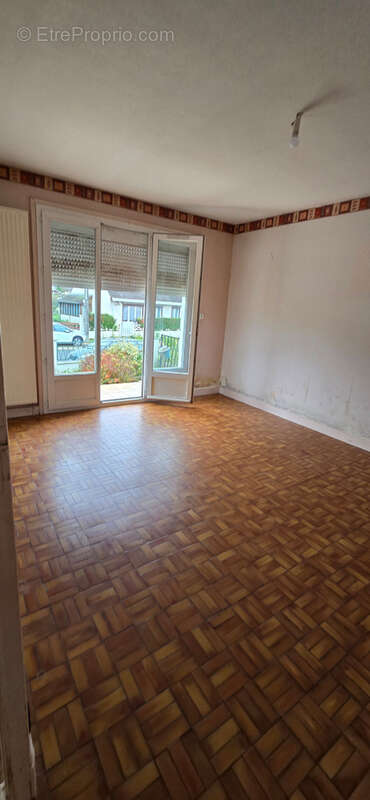 Maison à VILLERMAIN