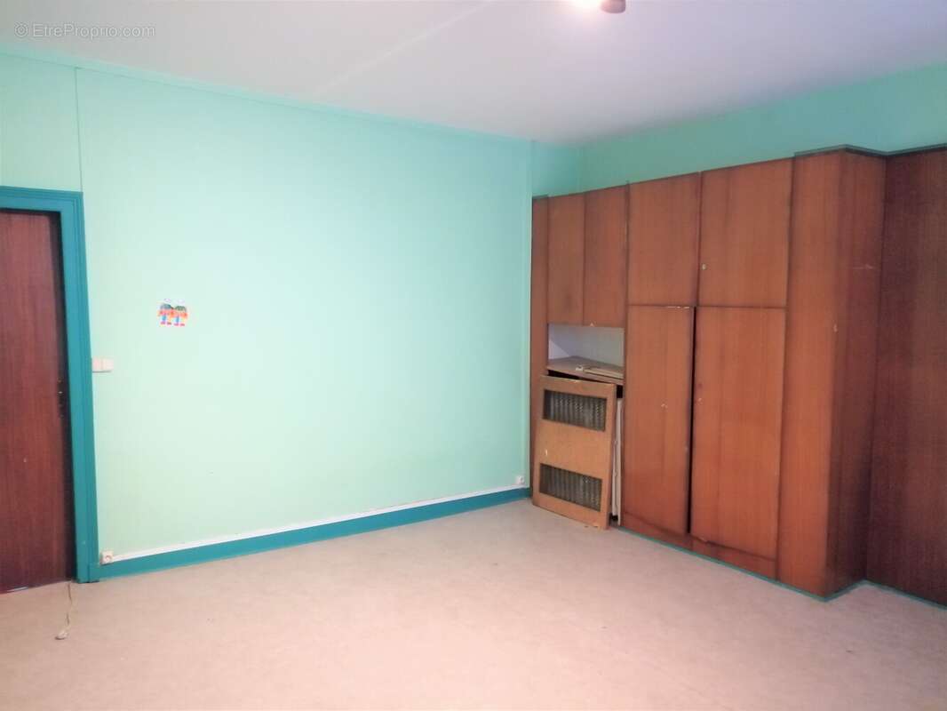 Appartement 350 m² à Nouzonville  - photo 113