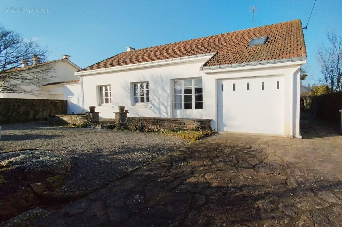 Maison à SAINTE-PAZANNE