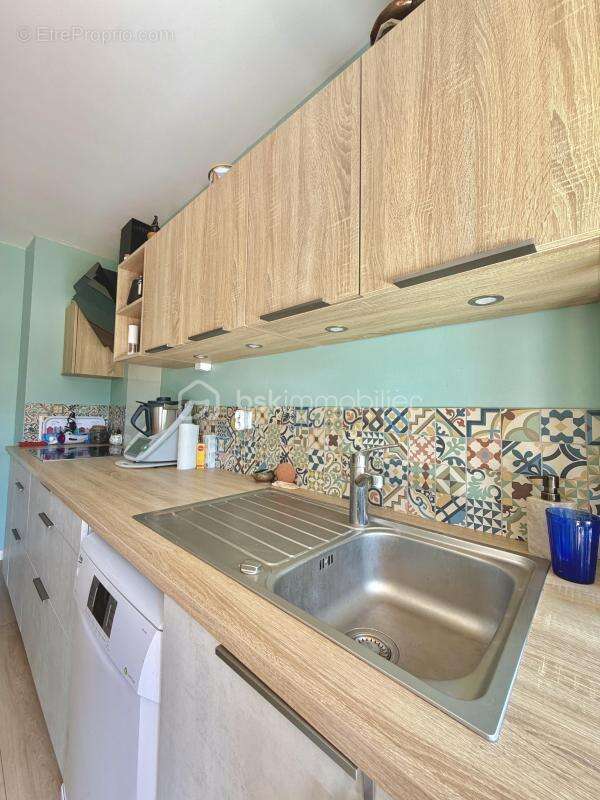 Appartement à SIX-FOURS-LES-PLAGES