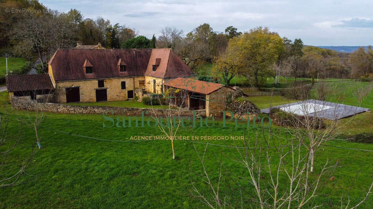 Maison à CASTELNAUD-LA-CHAPELLE
