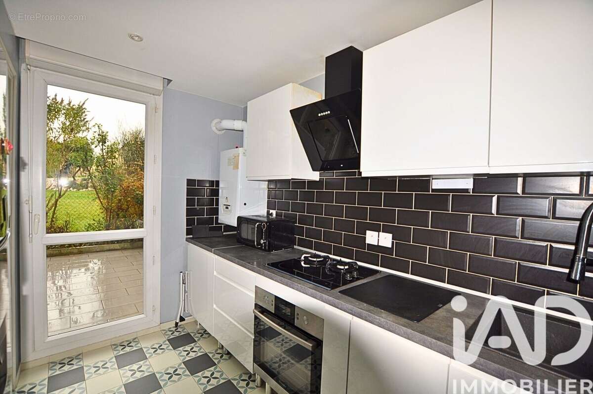 Photo 5 - Appartement à ECQUEVILLY