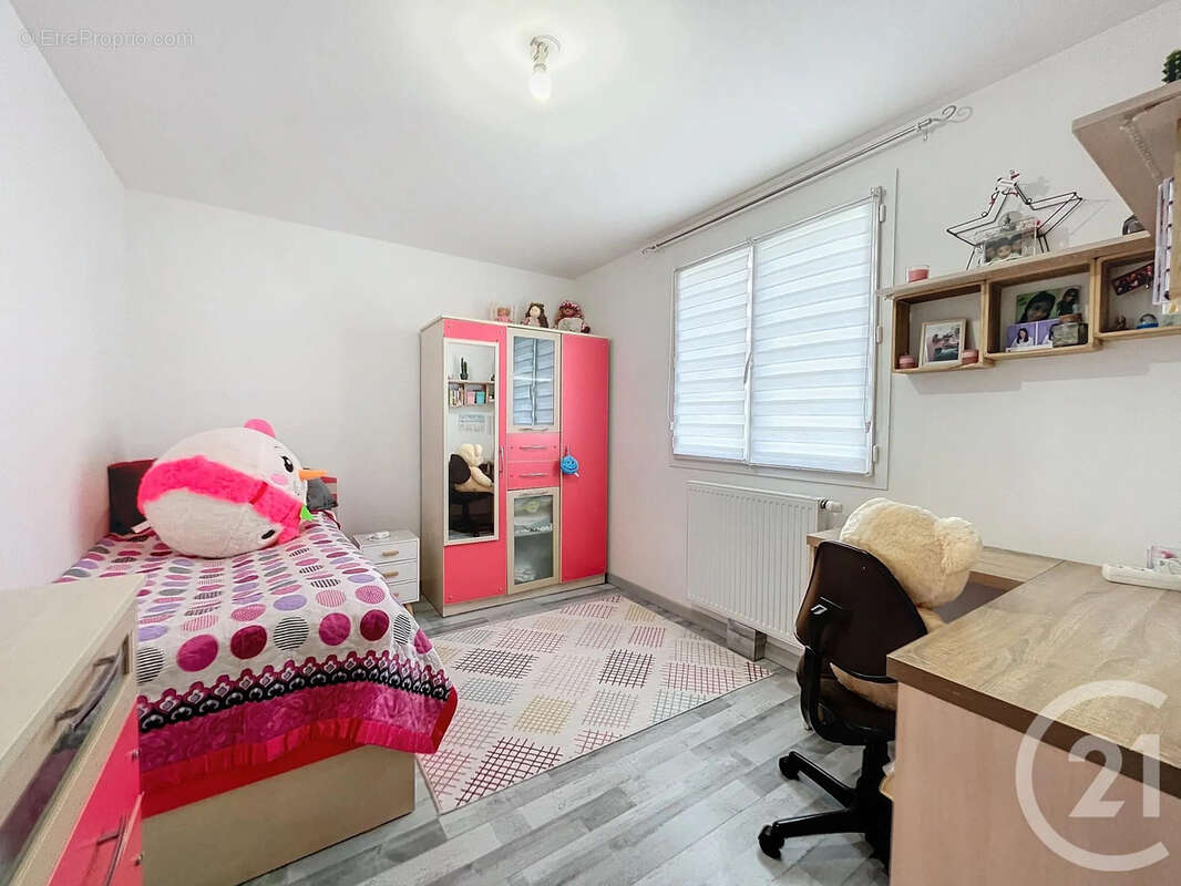 Maison à MAROLLES-SUR-SEINE